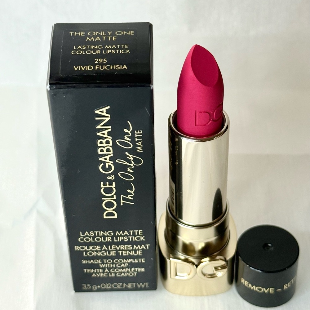 DOLCE & GABBANA Moisturizing color lipstick -  Vivid fuchsia